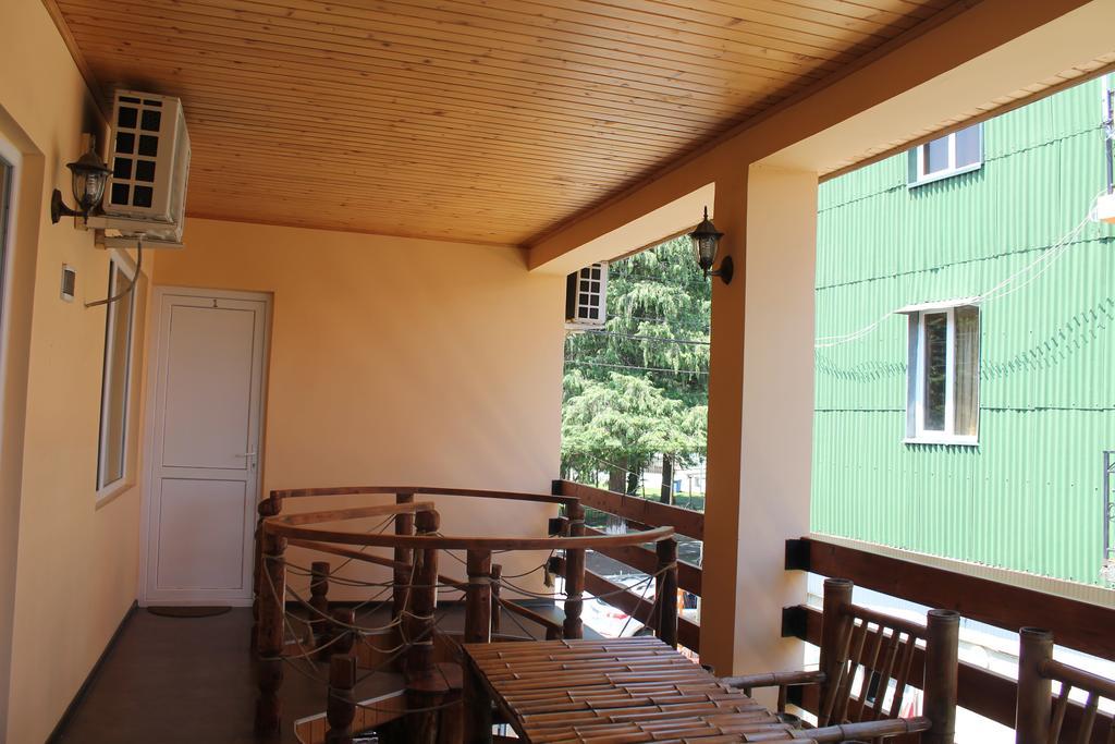 Ponto Hotel Kobuleti Exterior photo