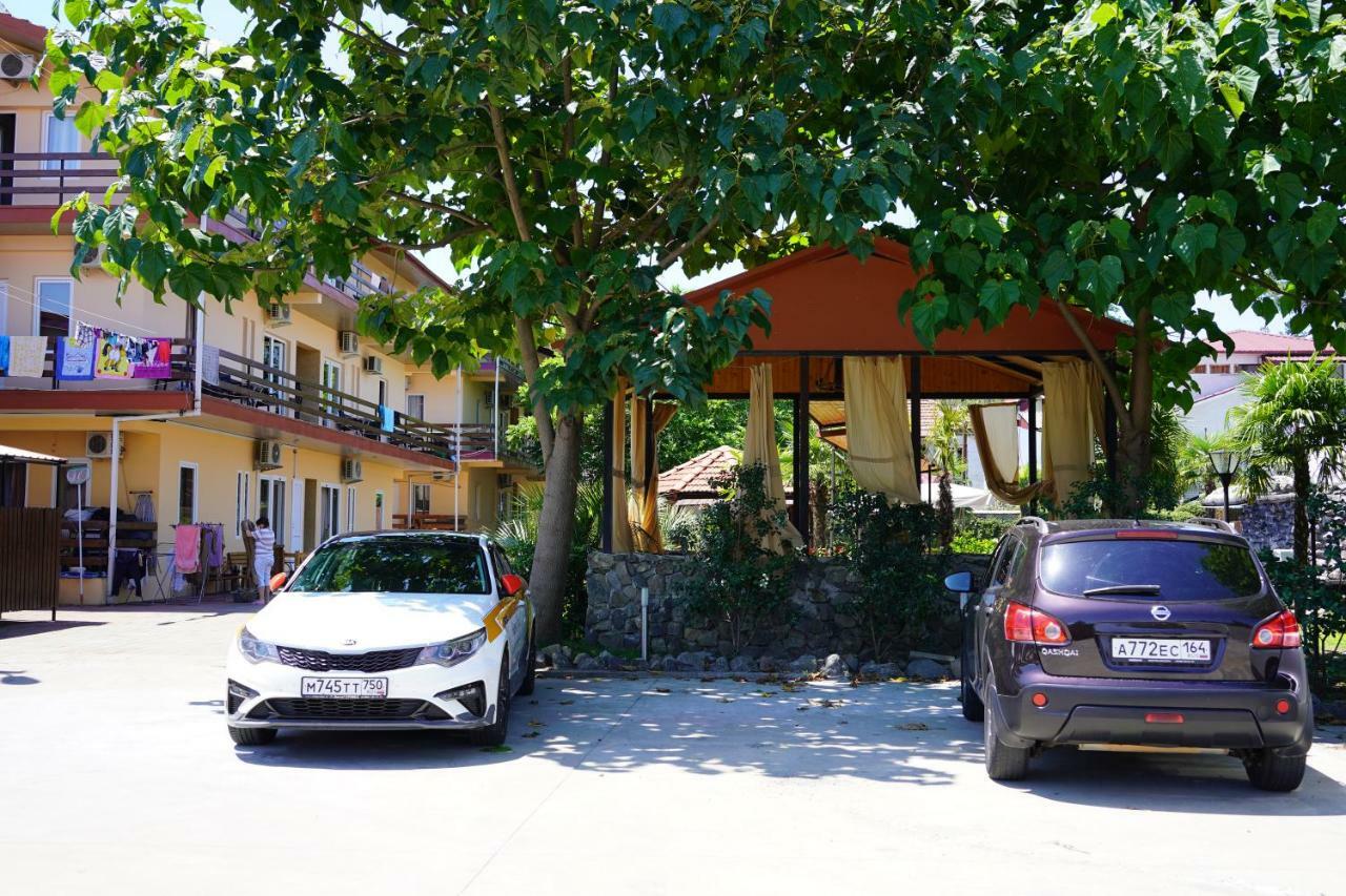 Ponto Hotel Kobuleti Exterior photo